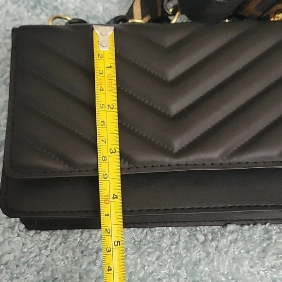 Over shoulder purse - Picture 7 of 8